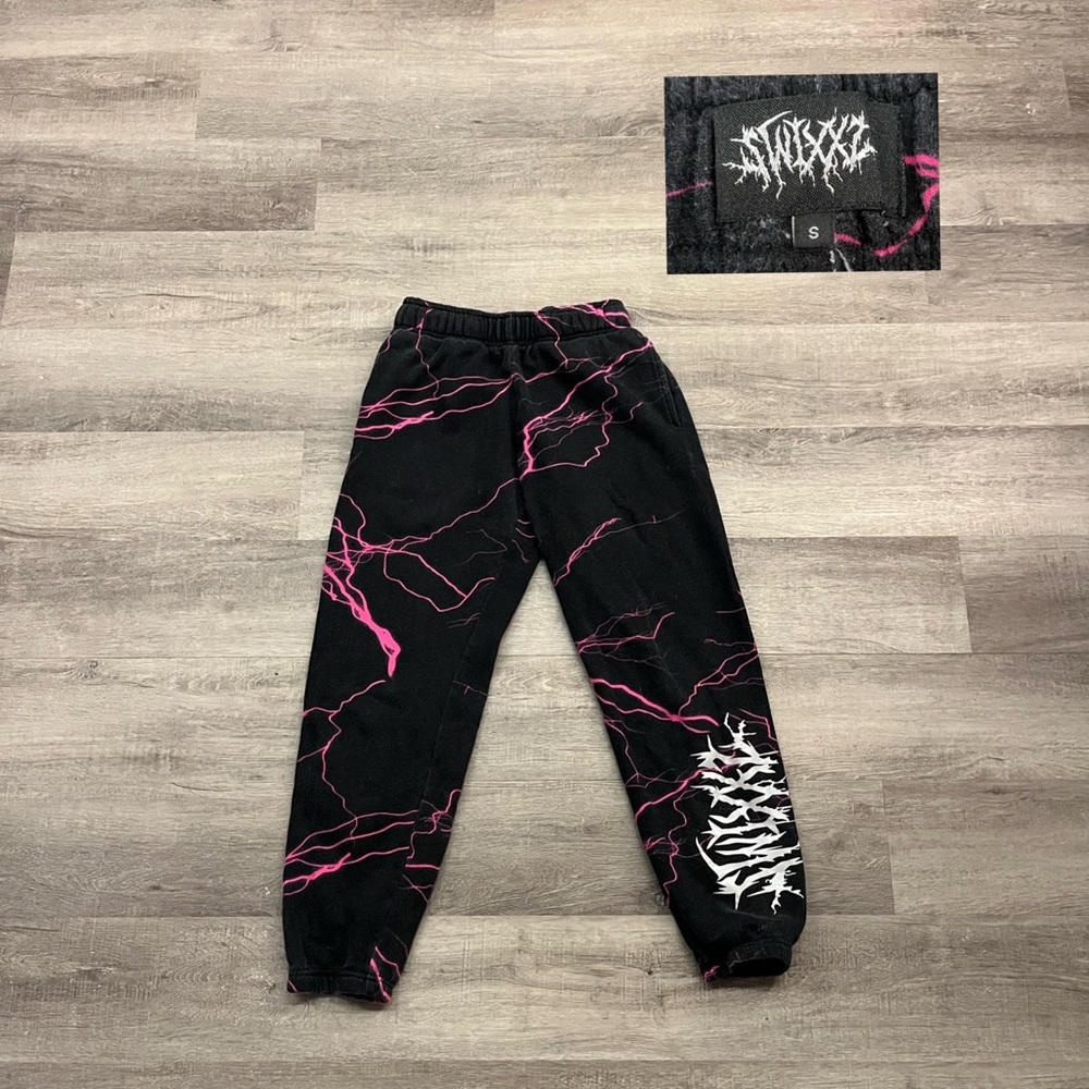 SWIXXZ Lightning Black & Pink Sweatpants